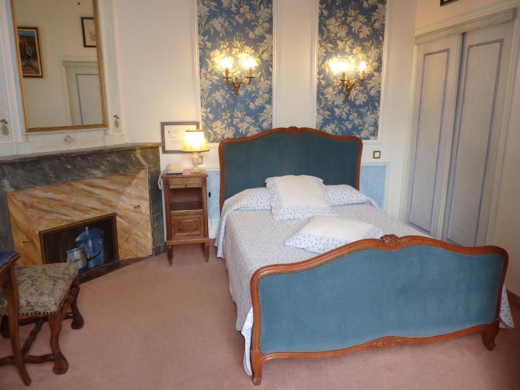 Hotel Du Fiacre Carpentras Zimmer foto